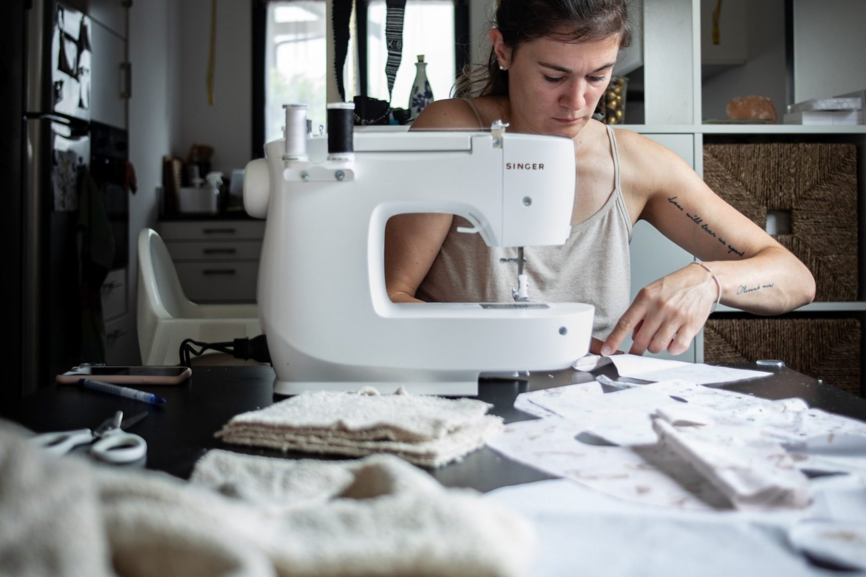 lucas-favre-v8JtKauvvDk-unsplash