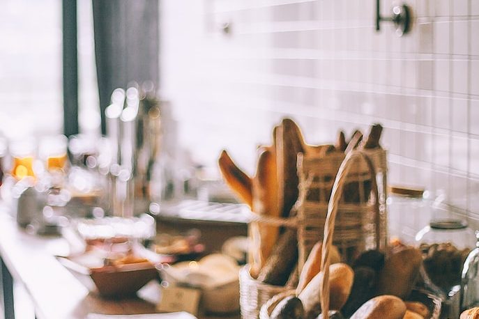 photo-1549488344-cab7d6164423